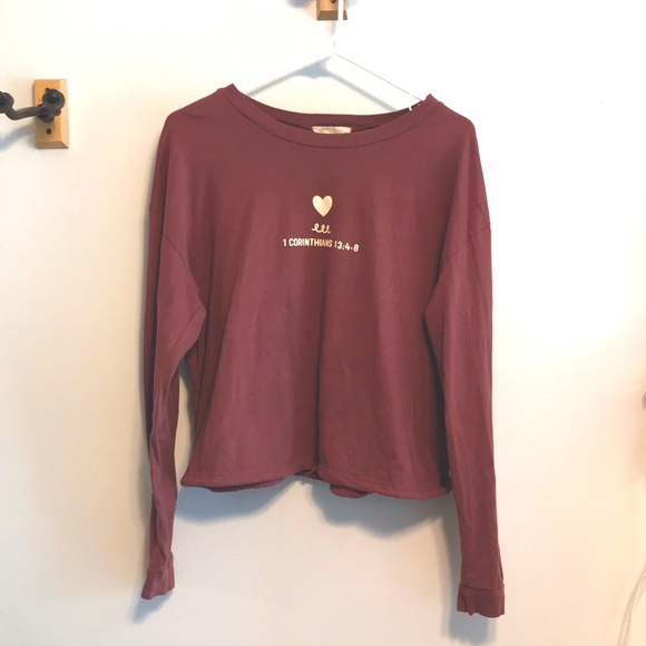 love is patient maroon t-shirt - Picture 1 of 3